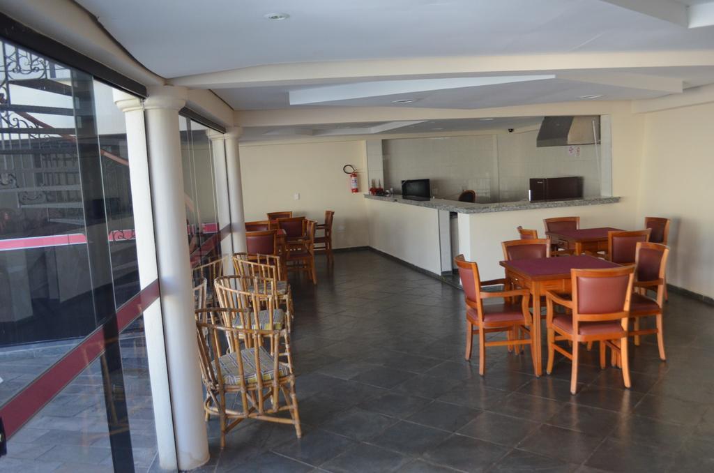 Hotel Sao Luiz Агуас-ди-Линдоя Экстерьер фото